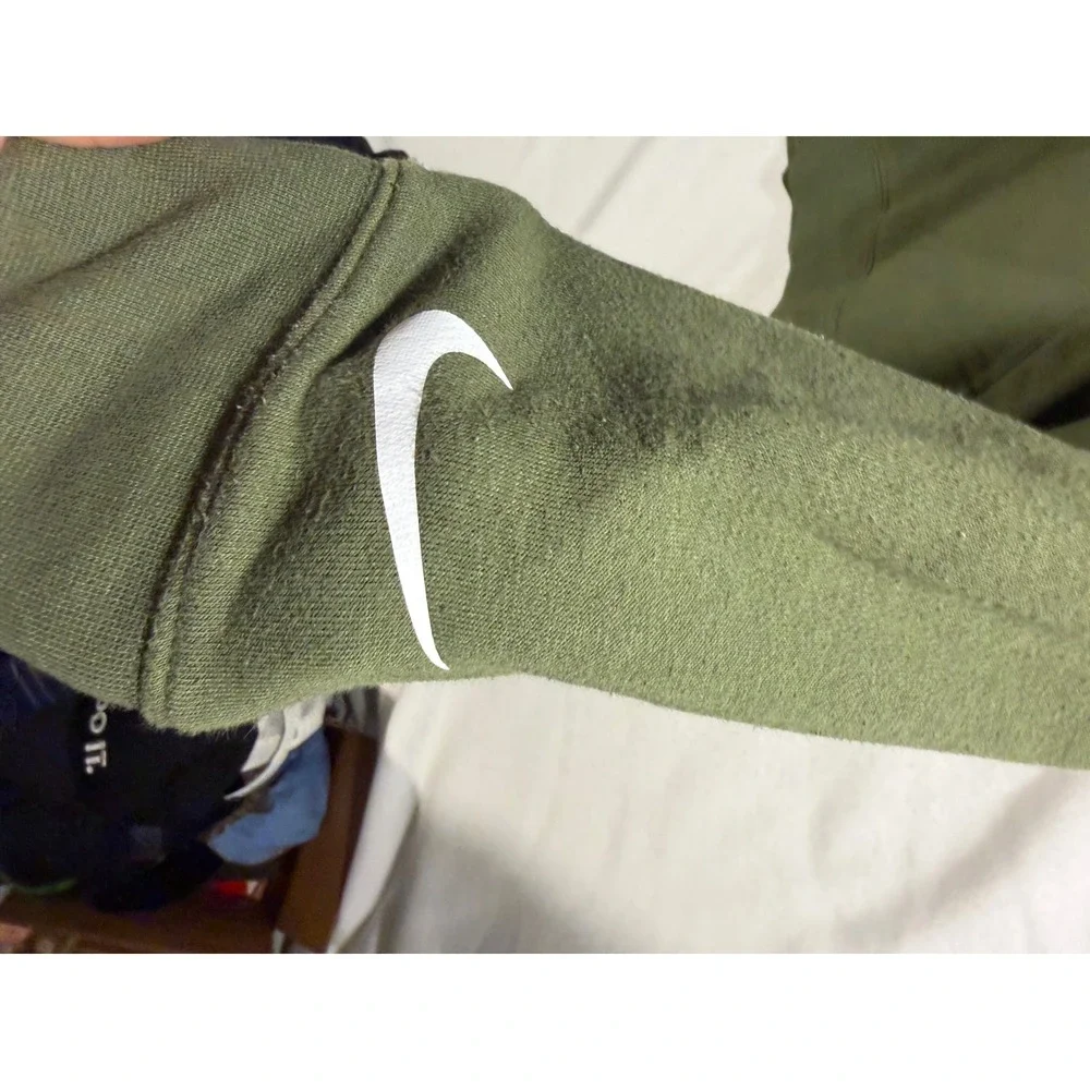 Nike Russell Wilson Dangeruss Boys XL Crewneck Sweatshirt Olive Green Orange